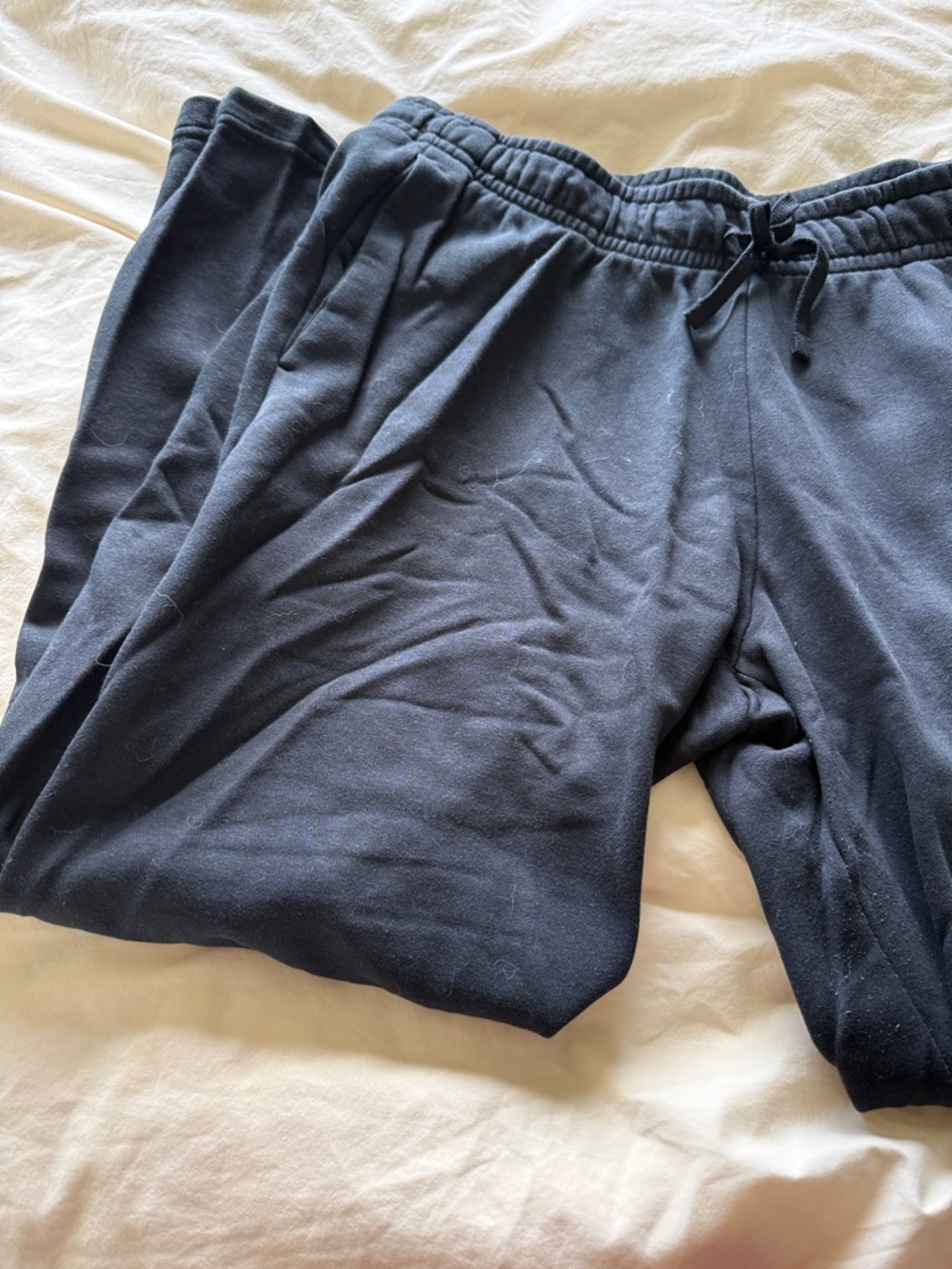 Nike Black Wide-Leg Sweatpants - Picture 5 of 6